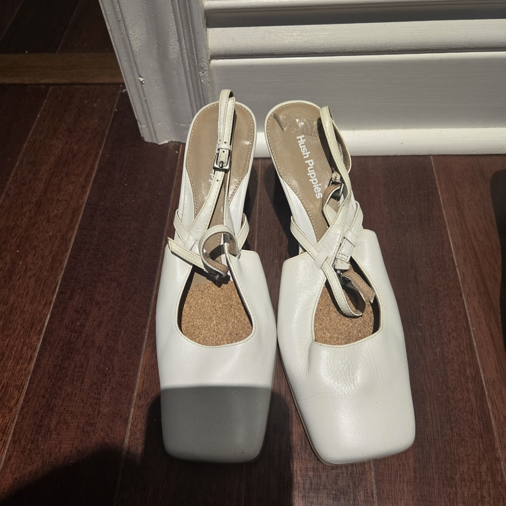 Hush Puppies Women's Cream Slingback Heels